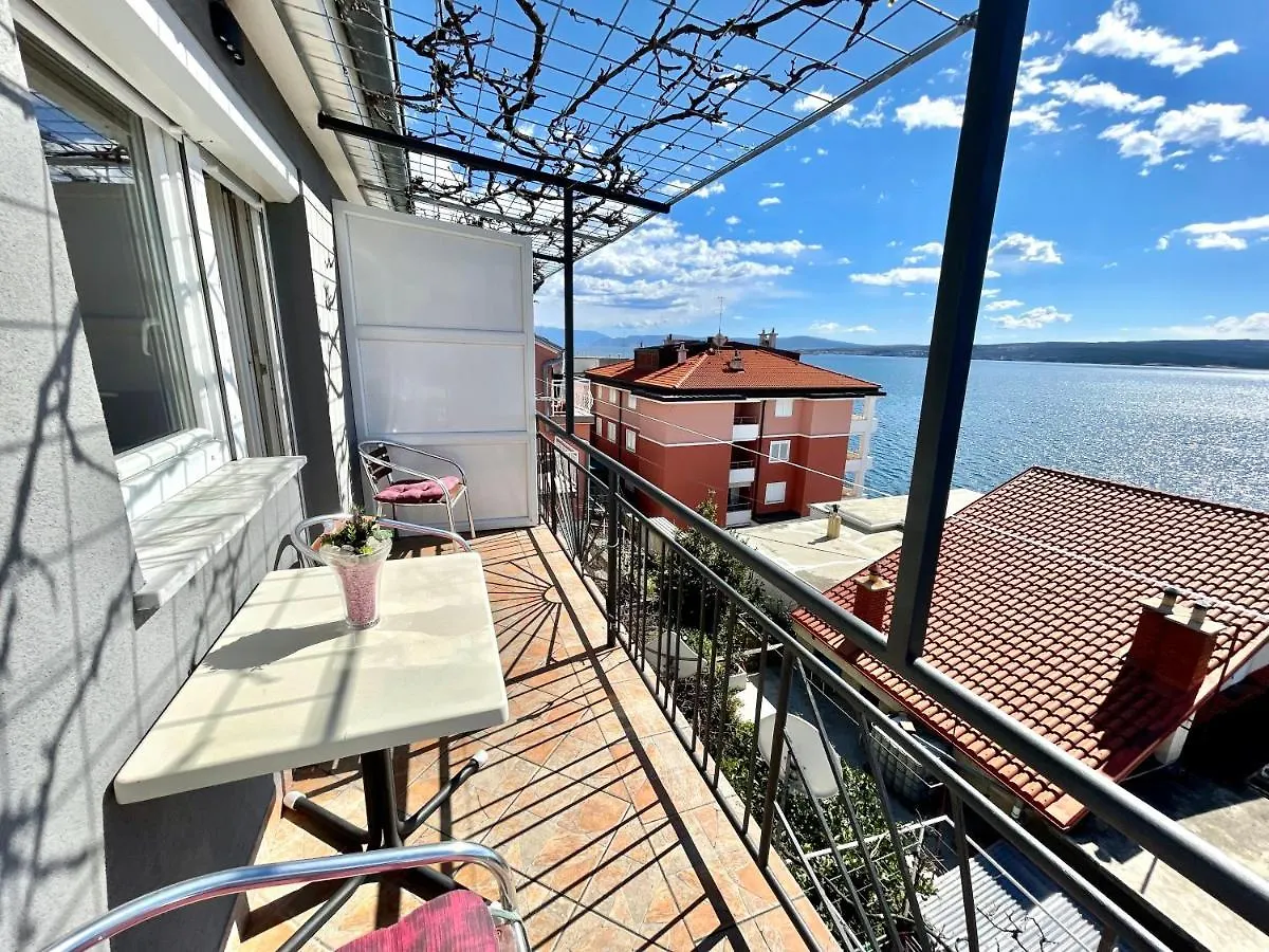Apartments Mare Dramalj Croatia