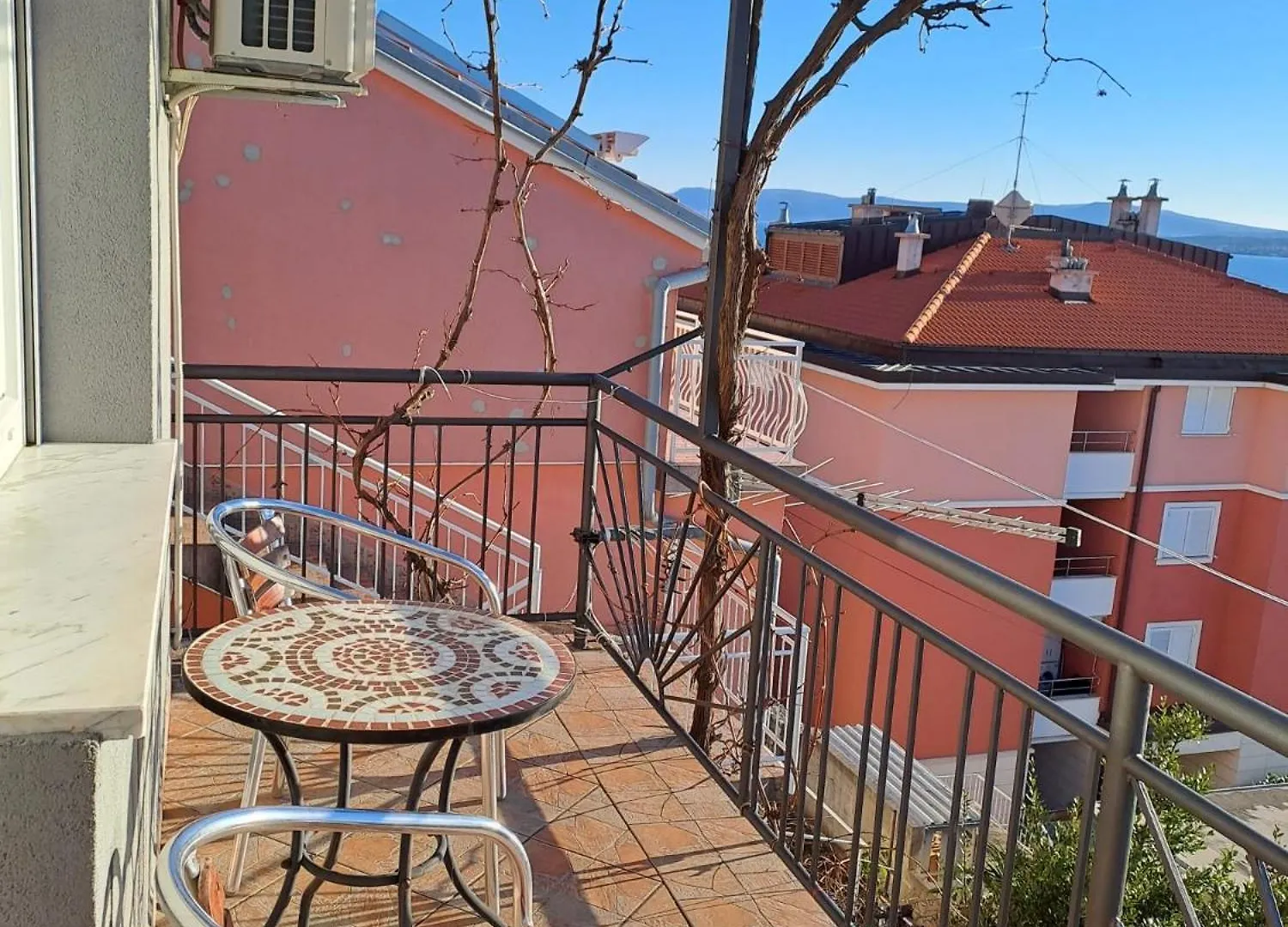 Apartments Mare Dramalj 0*,