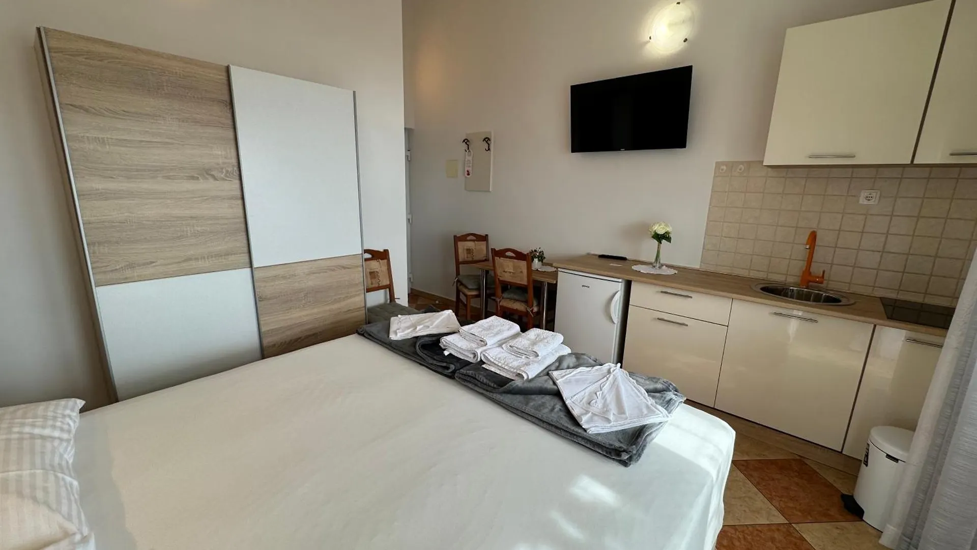 Apartments Mare Dramalj
