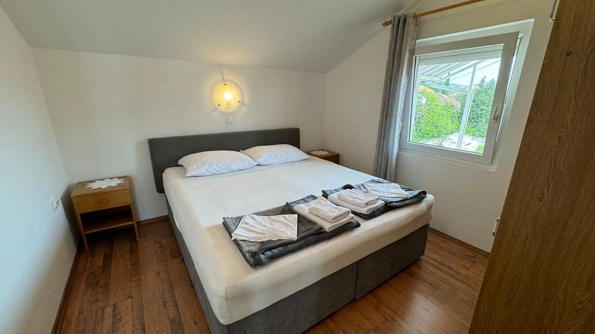 Apartments Mare Dramalj